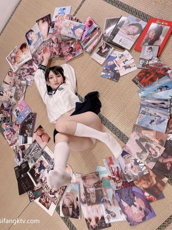    Fantasy-Factory 小丁Ding 特别版自拍写真，清纯校服美少女居家私房日常，甜美可爱萌系写真集 (2021.09)第13张图片
