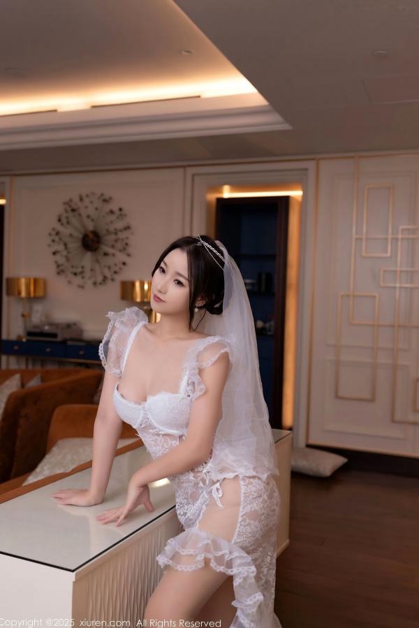    XiuRen秀人网-10006-杏子Yada-纯欲白色蕾丝新娘装 奢华豪宅室内私房写真诱惑合集第22张图片