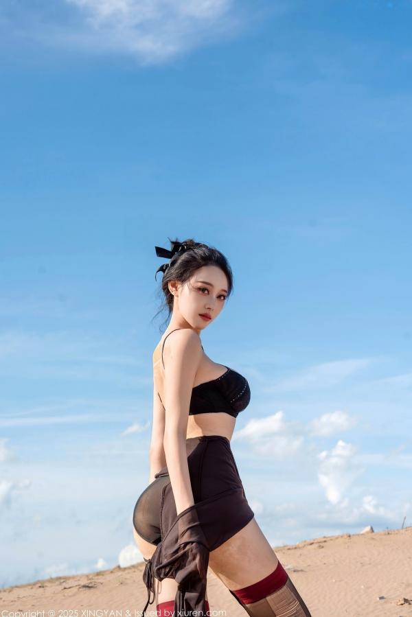    XingYan星颜社-387-清妙-沙漠户外拍摄轻透黑纱黑色内衣黑丝写真-极品性感诱惑大尺度作品-2025.08.21第22张图片