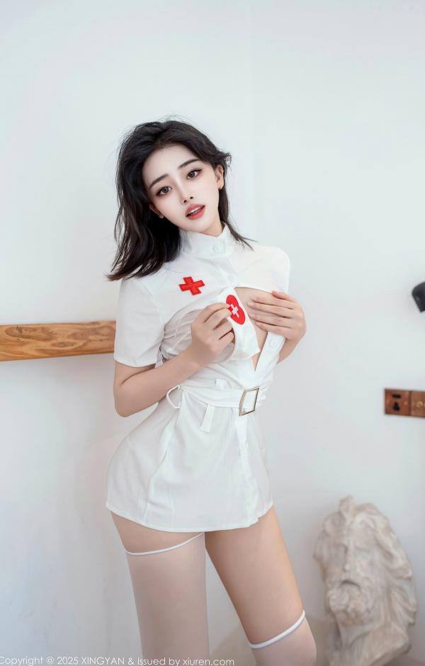    XingYan星颜社-381-阮福福：白色护士制服诱惑，极品白丝美腿，性感私房照视觉魅影-2025.08.12第27张图片
