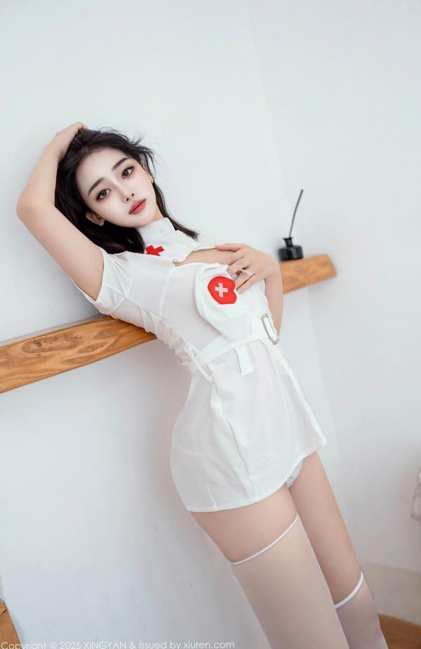    XingYan星颜社-381-阮福福：白色护士制服诱惑，极品白丝美腿，性感私房照视觉魅影-2025.08.12第28张图片