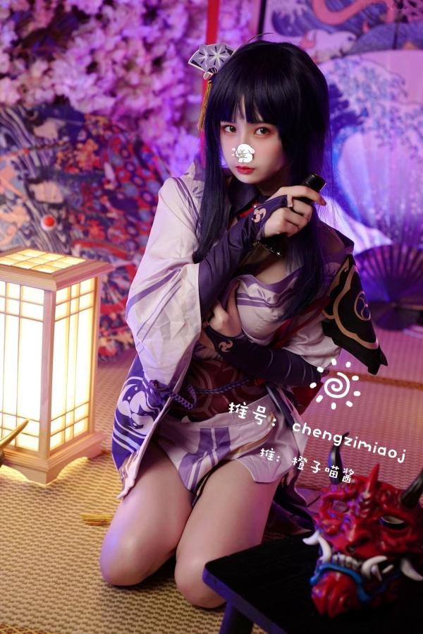    橙子喵酱雷神COS原神角色，日式樱花和室唯美私房写真，极致诱惑大尺度动漫角色扮演第2张图片