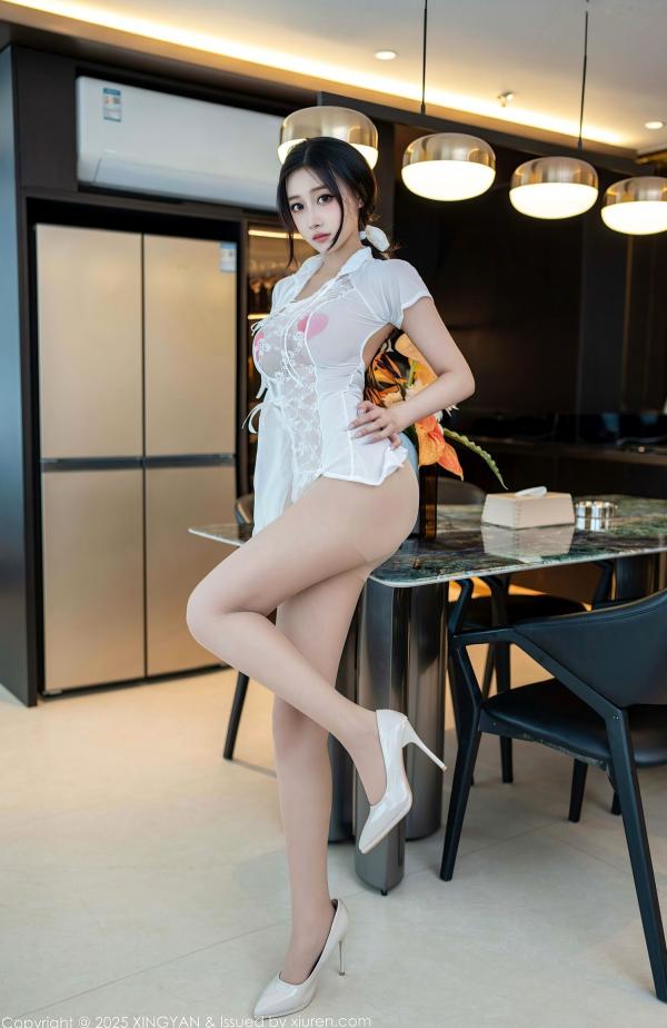    XingYan星颜社-370-木森vita：轻透白蕾丝衬衫搭配肉色丝袜，极品身材尽显极致性感私房诱惑第3张图片