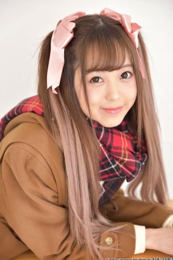    [LOVEPOP] 草川紫音 - 清纯日系校服甜美学妹写真，展现校园青春活力与俏皮姿态，Shion Kusakawa Photoset 02第17张图片