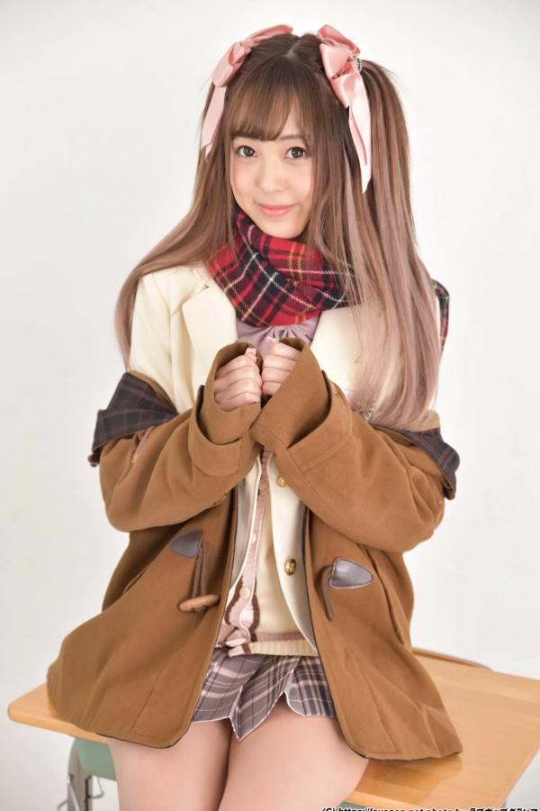    [LOVEPOP] 草川紫音 - 清纯日系校服甜美学妹写真，展现校园青春活力与俏皮姿态，Shion Kusakawa Photoset 02第23张图片