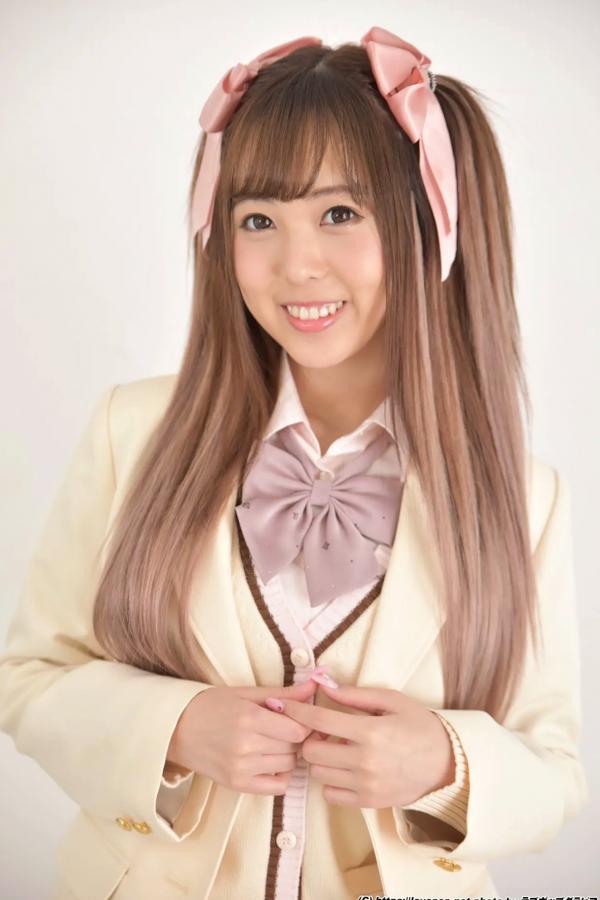    [LOVEPOP] 草川紫音 - 清纯日系校服甜美学妹写真，展现校园青春活力与俏皮姿态，Shion Kusakawa Photoset 02第38张图片