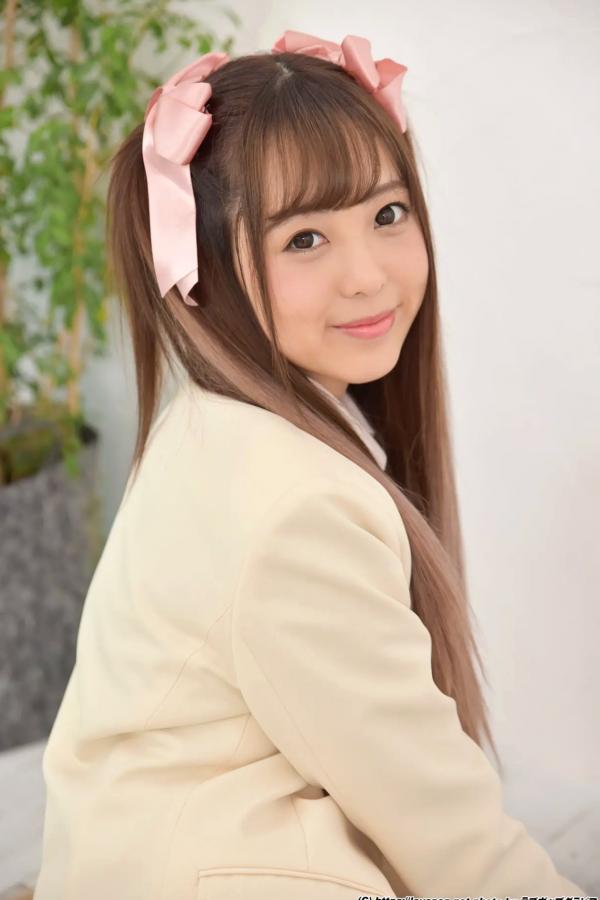    [LOVEPOP] 草川紫音 - 清纯日系校服甜美学妹写真，展现校园青春活力与俏皮姿态，Shion Kusakawa Photoset 02第53张图片