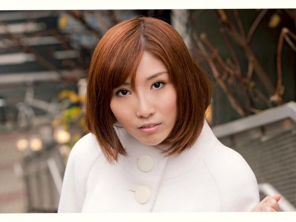    朱音ゆい - Classical X ギリ見せ：日系杂志风街拍与绝美私房照，旗袍诱惑与比基尼大胆演绎第6张图片