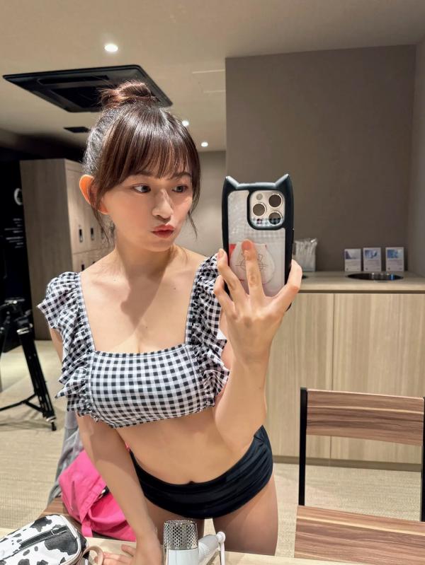    [Weekly SPA!] 2024.08.13-20 えなこ 莉子 都丸紗也華等 日本职场OL制服诱惑与比基尼写真合集第57张图片
