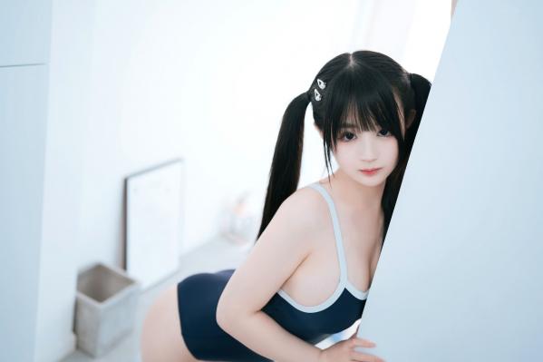 桜井宁宁 樱井宁宁  《桜井宁宁-059-青春双马尾少女泳池私房写真，性感白丝死库水诱惑》第40张图片