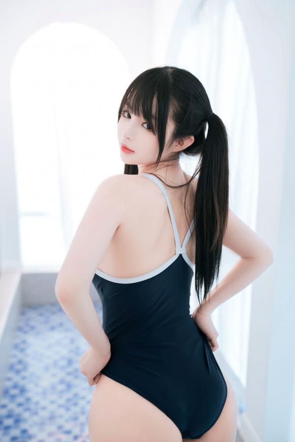 桜井宁宁 樱井宁宁  《桜井宁宁-059-青春双马尾少女泳池私房写真，性感白丝死库水诱惑》第43张图片