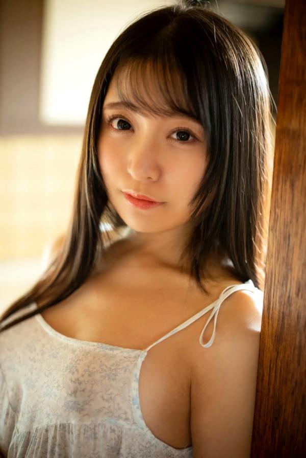    佐藤ののか - NONOKA 居家私房唯美写照，清纯气质与自然光影下的魅力时刻第30张图片