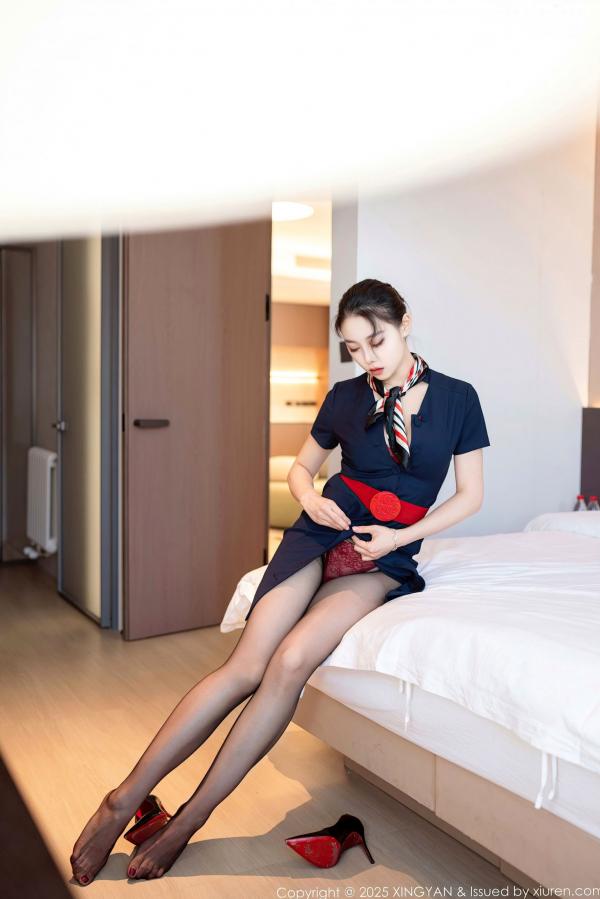    XingYan星颜社354-清妙-空姐制服诱惑，红色蕾丝内衣搭配黑丝美腿，酒店私房大尺度写真，极致撩人第20张图片