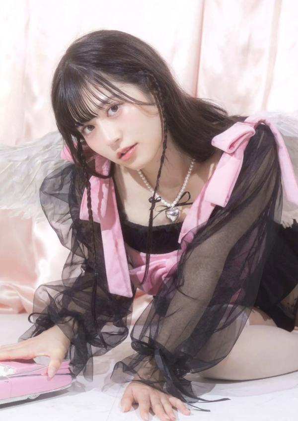    月足天音 - amane 粉色系梦幻内衣私房照，天使角色扮演，清纯甜美与性感魅力交织的日系唯美写真第22张图片