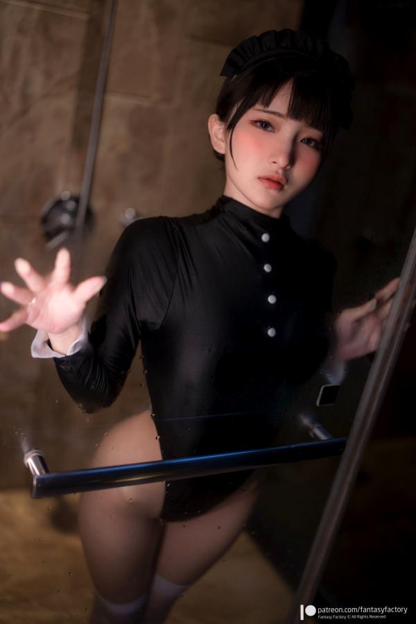    Fantasy Factory小丁Ding网络相册泄露版：黑色死库水湿身诱惑，浴缸里的极致性感，制服私房大尺度写真，纯欲与野性的碰撞第21张图片