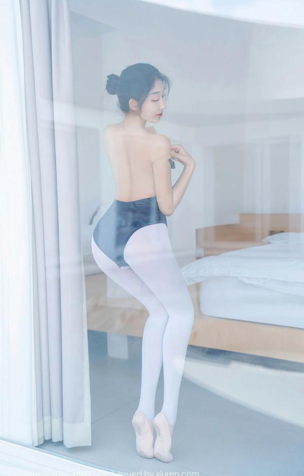    XingYan星颜社-345-星冉：深色芭蕾舞服搭配白色丝袜，诱惑私房艺术写真，尽显曼妙身姿与修长美腿第27张图片