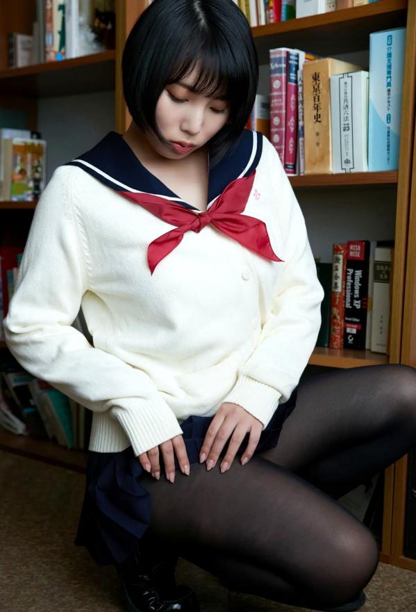    Kaoru Yasui 安位薫 - Delusion after school date 妄想放课后约会，教室主题校服写真，黑丝美腿清纯诱惑，日系少女感十足第8张图片