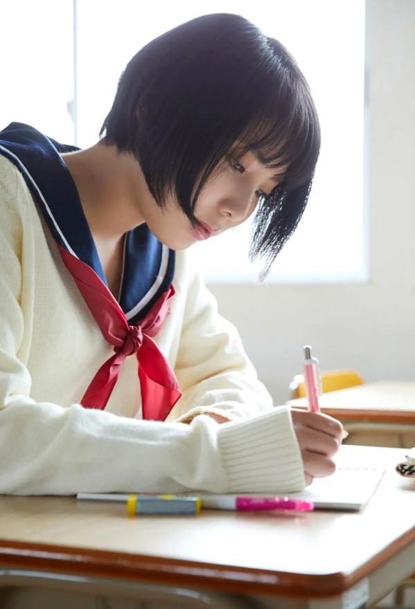    Kaoru Yasui 安位薫 - Delusion after school date 妄想放课后约会，教室主题校服写真，黑丝美腿清纯诱惑，日系少女感十足第17张图片
