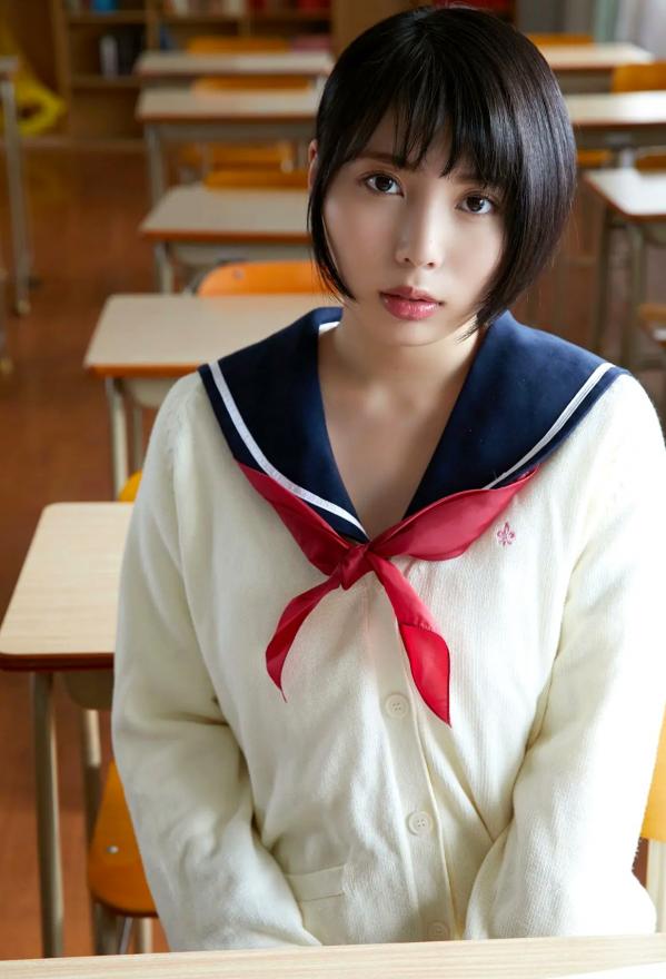    Kaoru Yasui 安位薫 - Delusion after school date 妄想放课后约会，教室主题校服写真，黑丝美腿清纯诱惑，日系少女感十足第19张图片