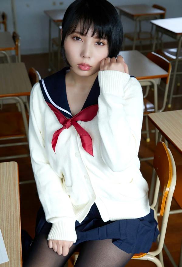    Kaoru Yasui 安位薫 - Delusion after school date 妄想放课后约会，教室主题校服写真，黑丝美腿清纯诱惑，日系少女感十足第25张图片