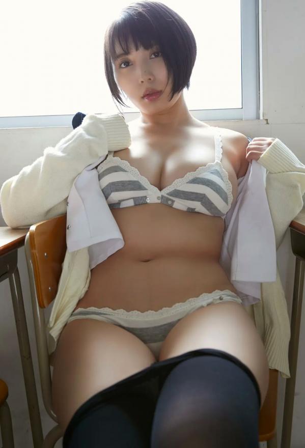    Kaoru Yasui 安位薫 - Delusion after school date 妄想放课后约会，教室主题校服写真，黑丝美腿清纯诱惑，日系少女感十足第42张图片
