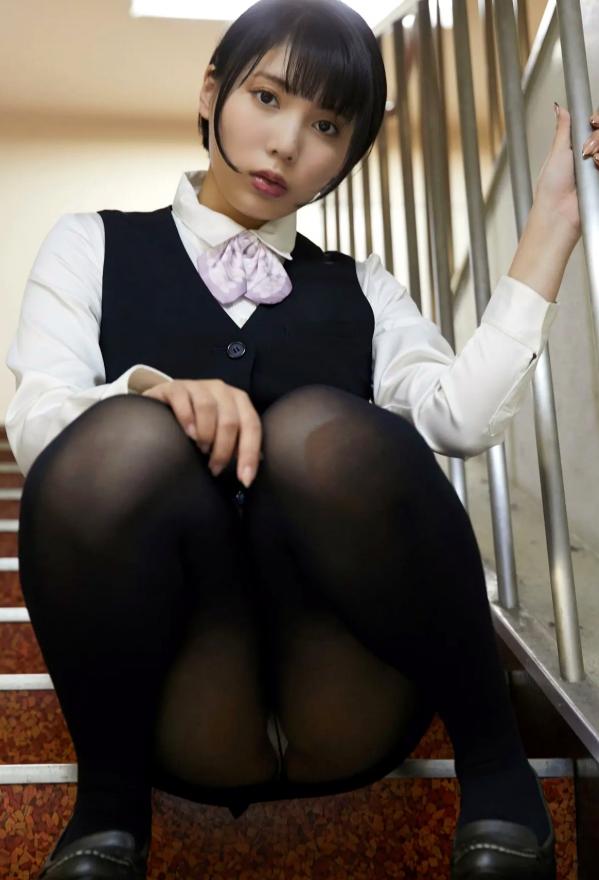    Kaoru Yasui 安位薫 - A new employee Yasui-san 新入社員的安位さん，魅力办公室OL制服诱惑，极致黑丝职场日常，娇俏佳人私房摄影第21张图片