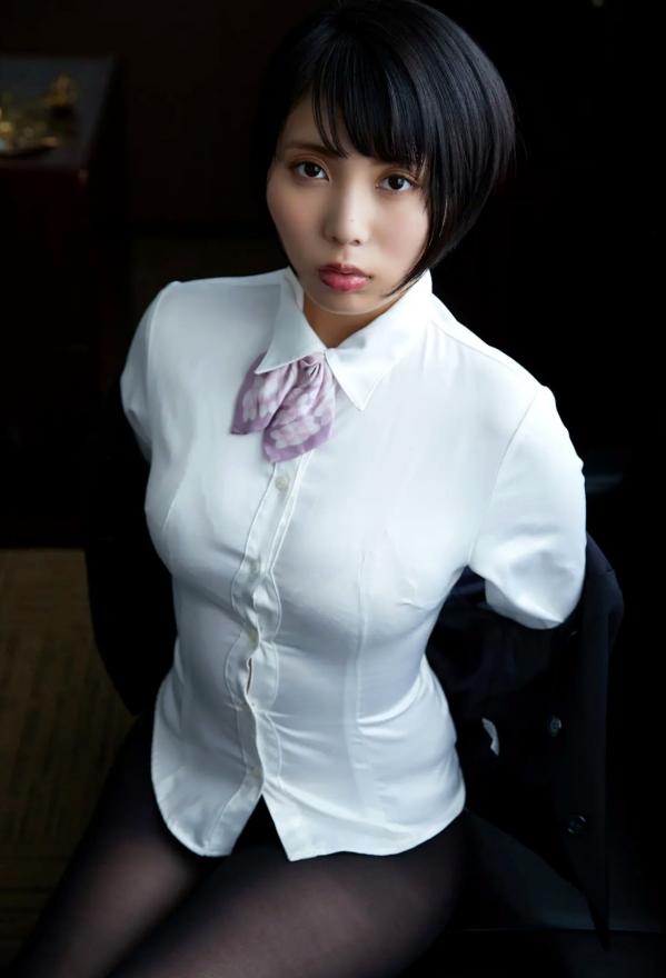    Kaoru Yasui 安位薫 - A new employee Yasui-san 新入社員的安位さん，魅力办公室OL制服诱惑，极致黑丝职场日常，娇俏佳人私房摄影第39张图片