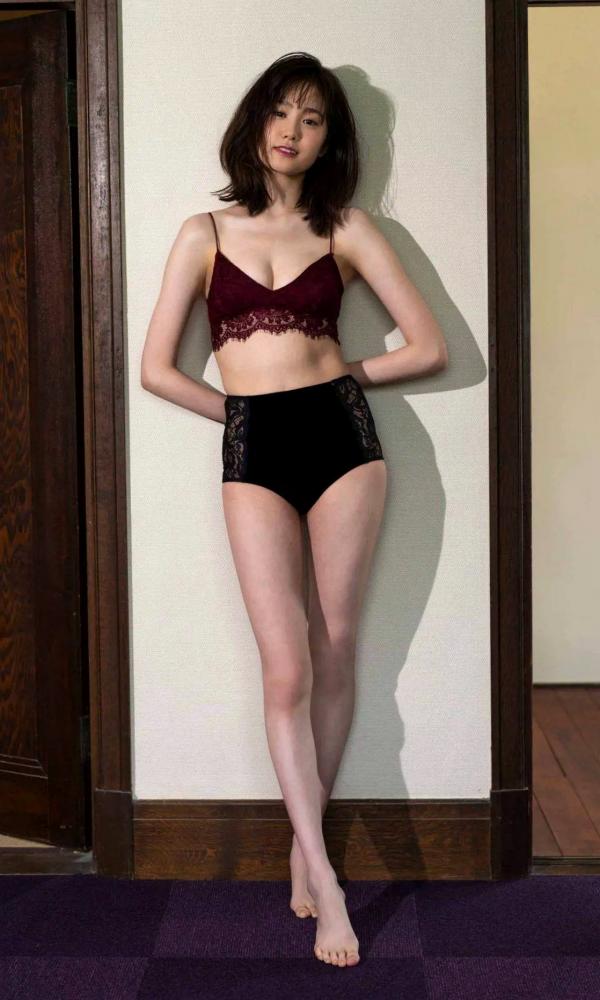    ICHIKA OSAKI 尾碕真花写真集「オトナイチカ」私房照大赏，气质内衣穿搭尽显清纯与性感诱惑，自然清新魅力写真第41张图片