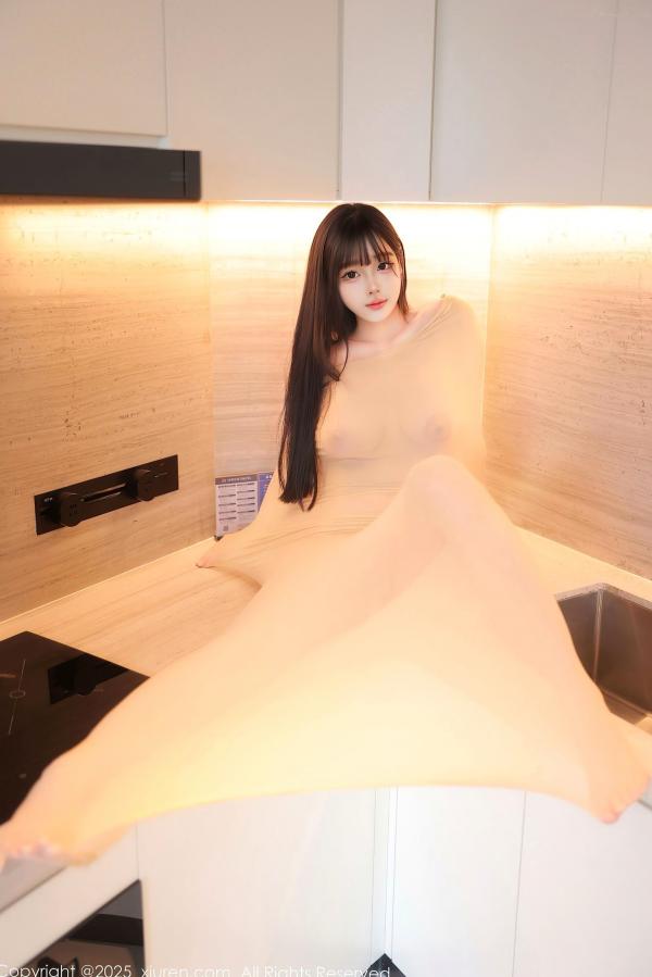    XiuRen秀人网-9825-余安安：轻透肉丝连体衣演绎极致诱惑，曼妙曲线私房摄影佳作第13张图片