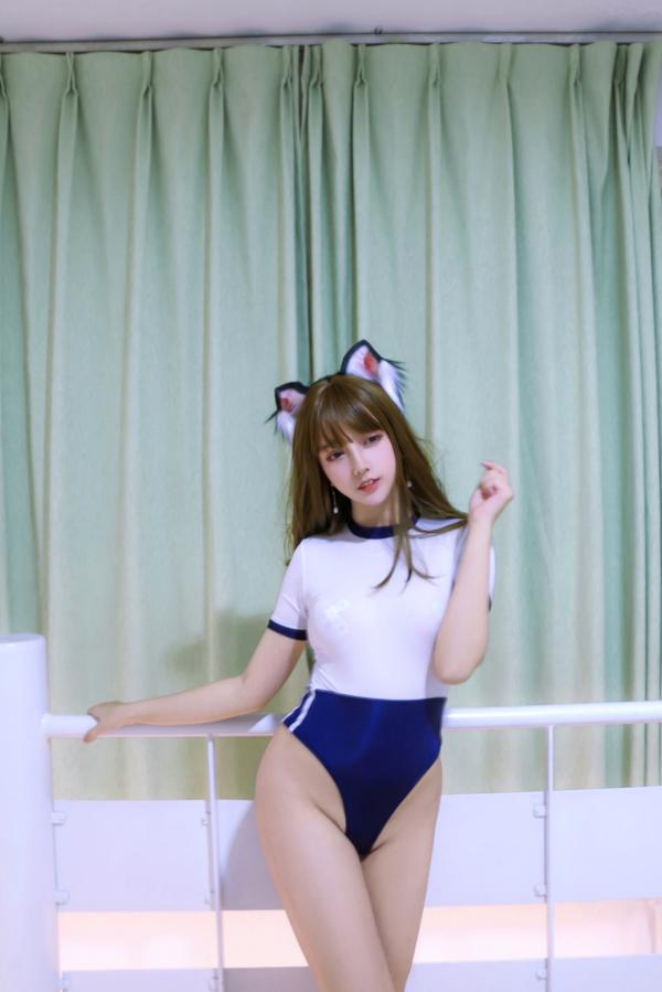 过期米线线喵   过期米线线喵-056-白嫩体操服猫耳少女cosplay，清纯可爱姿态尽显诱惑魅力第3张图片