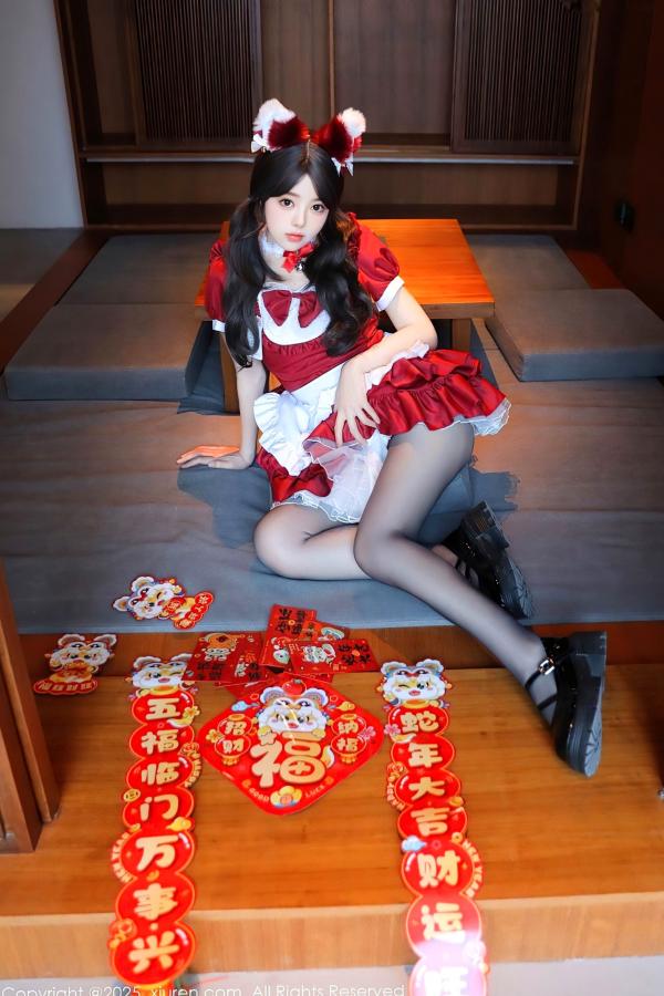    XiuRen秀人网-9814-桃妖夭：新春红火诱惑，红色女仆短裙与性感内衣私房大片，黑丝美腿与绝美身材，节日氛围下的极致视觉盛宴 (2025.01.24)第16张图片