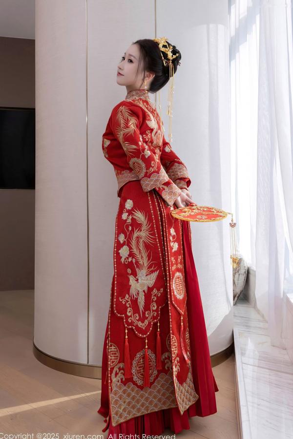    XiuRen秀人网-9811-杏子Yada-中式红衣新娘-性感内衣私房-古典韵味与大胆诱惑-2025.01.24第7张图片