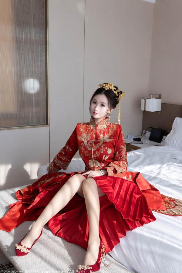    XiuRen秀人网-9811-杏子Yada-中式红衣新娘-性感内衣私房-古典韵味与大胆诱惑-2025.01.24第22张图片