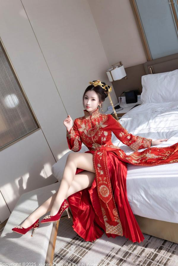    XiuRen秀人网-9811-杏子Yada-中式红衣新娘-性感内衣私房-古典韵味与大胆诱惑-2025.01.24第25张图片