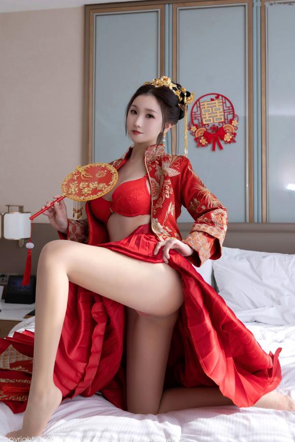    XiuRen秀人网-9811-杏子Yada-中式红衣新娘-性感内衣私房-古典韵味与大胆诱惑-2025.01.24第36张图片