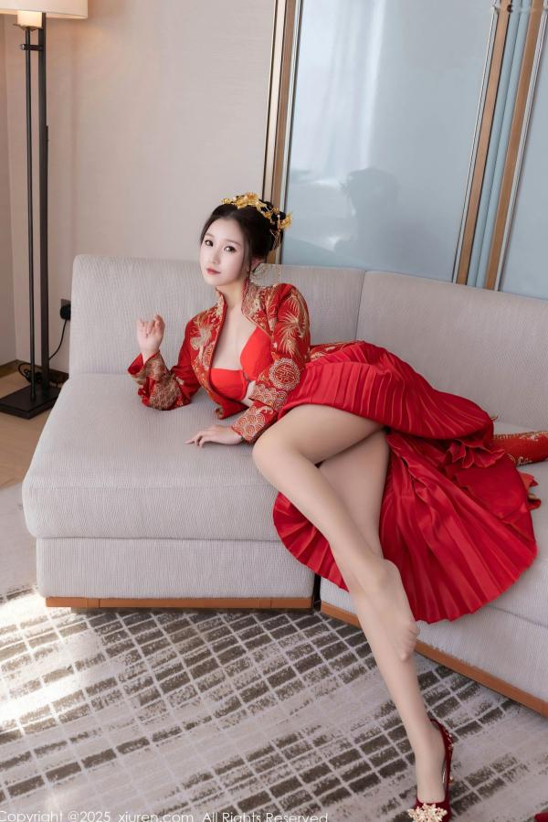    XiuRen秀人网-9811-杏子Yada-中式红衣新娘-性感内衣私房-古典韵味与大胆诱惑-2025.01.24第43张图片
