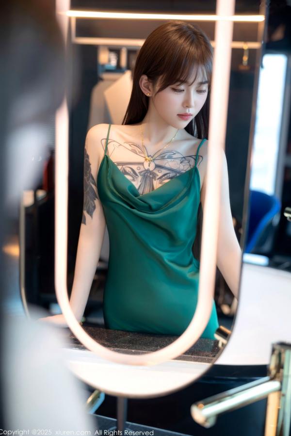    XiuRen秀人网-9803-奶瓶-精致纹身少女私房写真，性感黑色蕾丝内衣诱惑，展现极致冷艳气质第1张图片