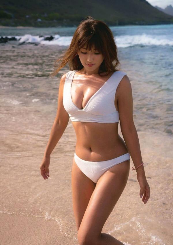    Kyoko Fukada 深田恭子 - Brand new me 极致写真，演绎黑白时尚与唯美居家风，优越身材尽显女神魅力第28张图片