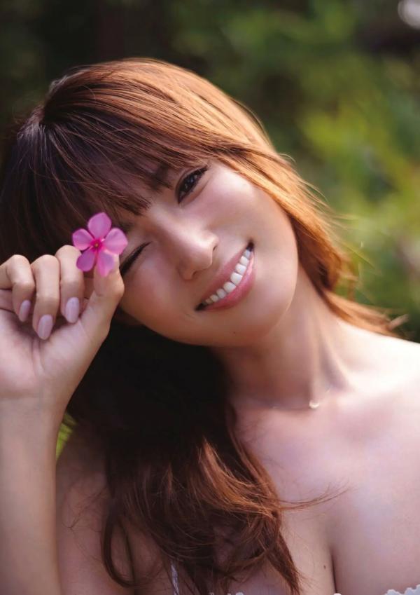    Kyoko Fukada 深田恭子 - Brand new me 极致写真，演绎黑白时尚与唯美居家风，优越身材尽显女神魅力第40张图片