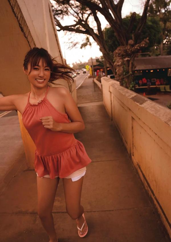    Kyoko Fukada 深田恭子 - Brand new me 极致写真，演绎黑白时尚与唯美居家风，优越身材尽显女神魅力第48张图片