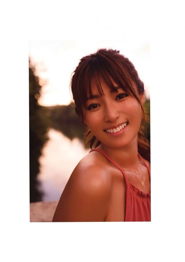   Kyoko Fukada 深田恭子 - Brand new me 极致写真，演绎黑白时尚与唯美居家风，优越身材尽显女神魅力第50张图片