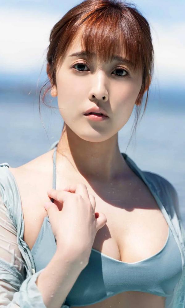   Hikaru Yamamoto 山本ひかる - Mysterious Eyes 居家私房诱惑与海边清新写真合集第24张图片