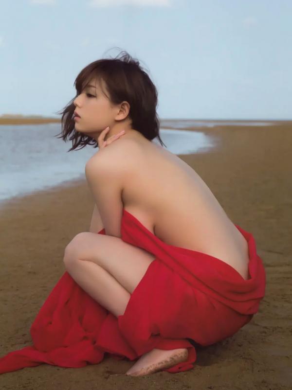    Ai Shinozaki 篠崎愛 - Mugen 夢幻：性感内衣写真与黑色裙装户外街拍，展现童颜巨乳极致诱惑曲线第44张图片