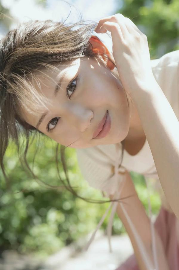    白石まゆみ《グラから見るか？エモから見るか？》外景写真与室内私房，清新治愈，尽显女神甜美灵动与自然纯净气息第42张图片