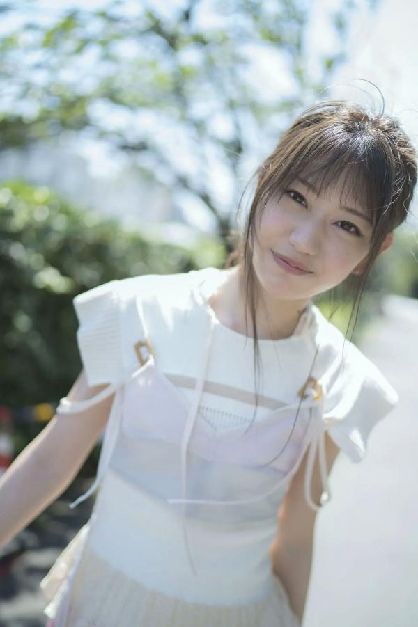    白石まゆみ《グラから見るか？エモから見るか？》外景写真与室内私房，清新治愈，尽显女神甜美灵动与自然纯净气息第47张图片