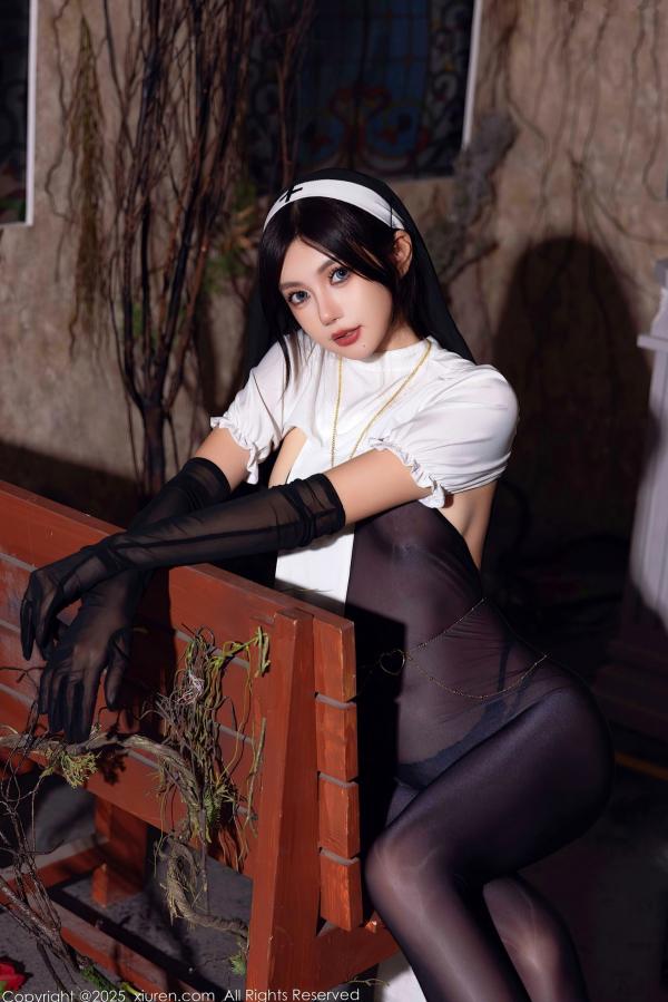    绮里嘉ula-情趣修女制服诱惑，轻透黑纱连体私房摄影，绝美大尺度视觉盛宴-秀人网9774第11张图片