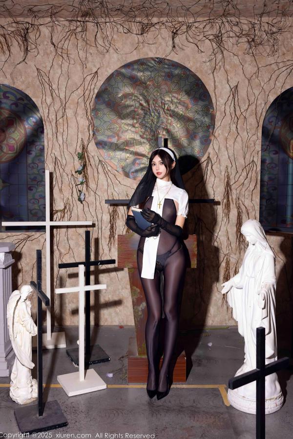    绮里嘉ula-情趣修女制服诱惑，轻透黑纱连体私房摄影，绝美大尺度视觉盛宴-秀人网9774第20张图片