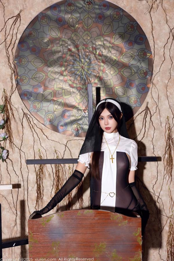    绮里嘉ula-情趣修女制服诱惑，轻透黑纱连体私房摄影，绝美大尺度视觉盛宴-秀人网9774第24张图片