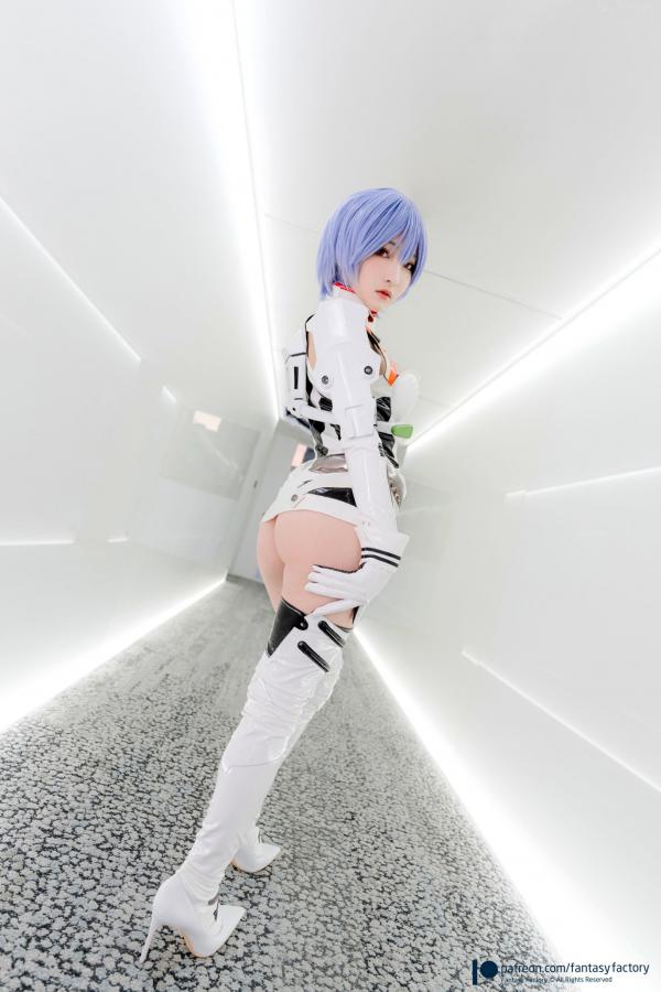    Fantasy-Factory-小丁Ding-《新世纪福音战士》绫波丽COS私房照-性感科技感战斗服-极品童颜巨乳女神第10张图片