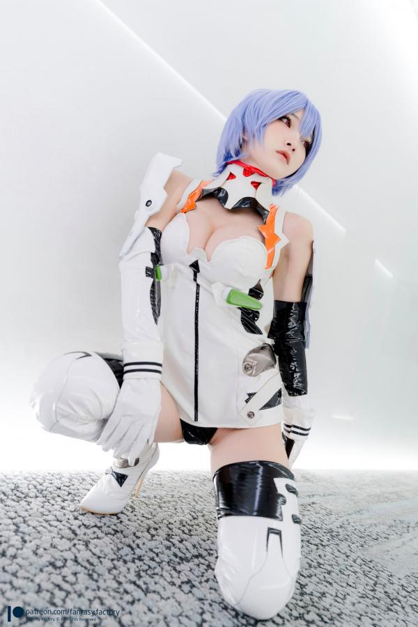    Fantasy-Factory-小丁Ding-《新世纪福音战士》绫波丽COS私房照-性感科技感战斗服-极品童颜巨乳女神第12张图片